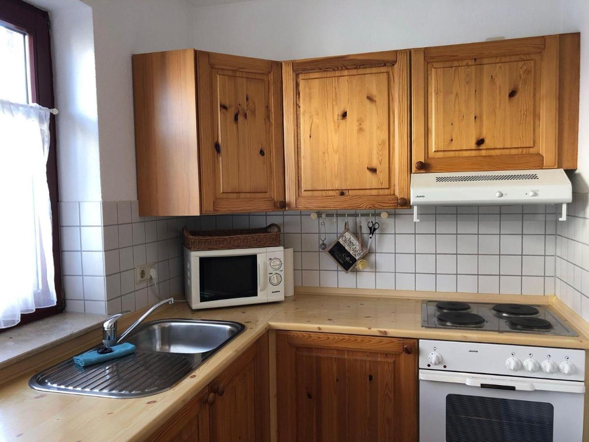 Gustow  Ferienwohnung-Klaus-Stoertebeker-Mit-Sonnenterrasse-Garten-Zwischen-Strand-Wald-Und-Wiese מראה חיצוני תמונה